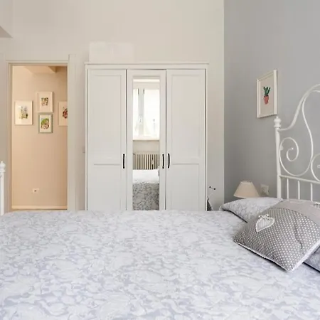 Apartment Bouganville House Trastevere Rome
